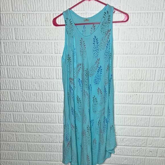 Sleeveless Blue Patterned Pineapple Rayon Dress - Picture 1 of 2